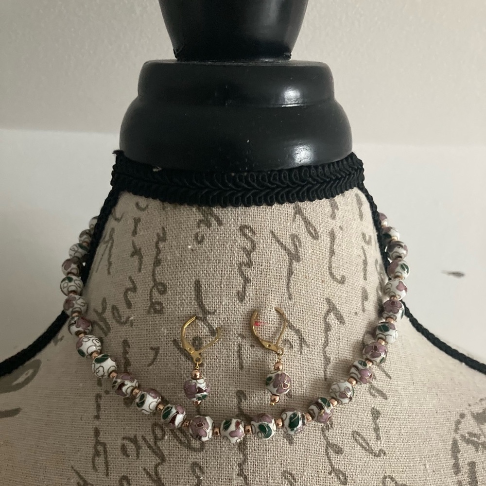 Vintage Beaded Necklace with Dangled Earrings